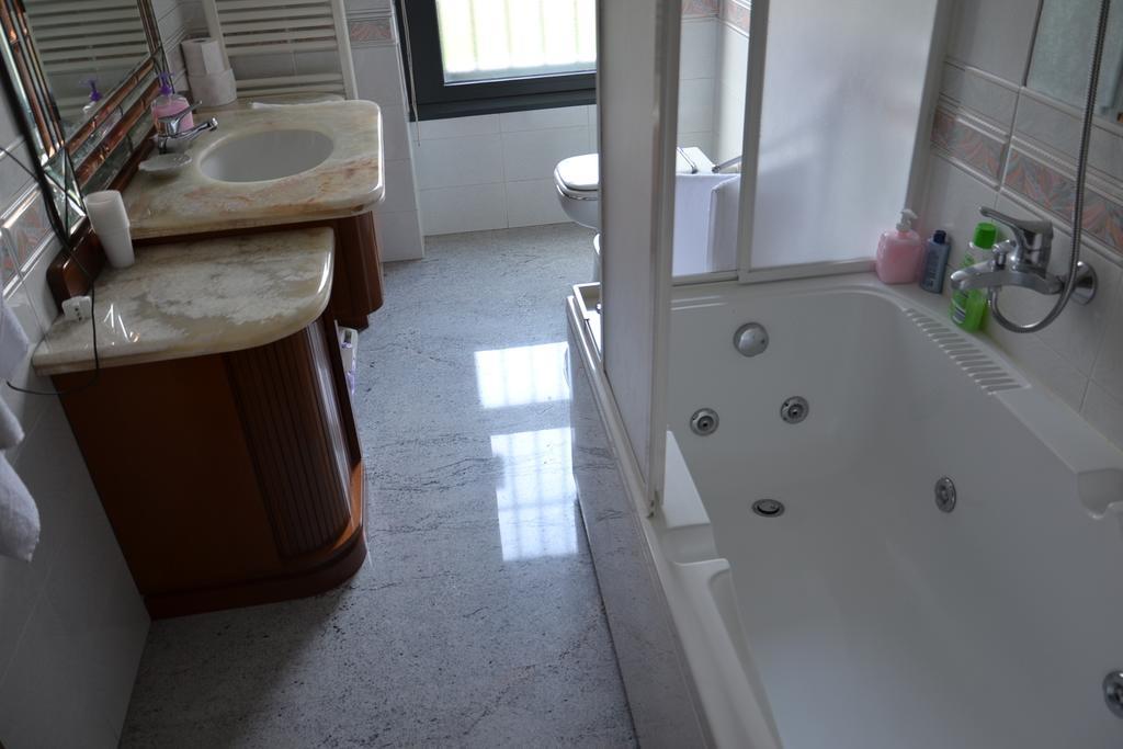 Bed & Breakfast Cesarina Bologna Rom bilde